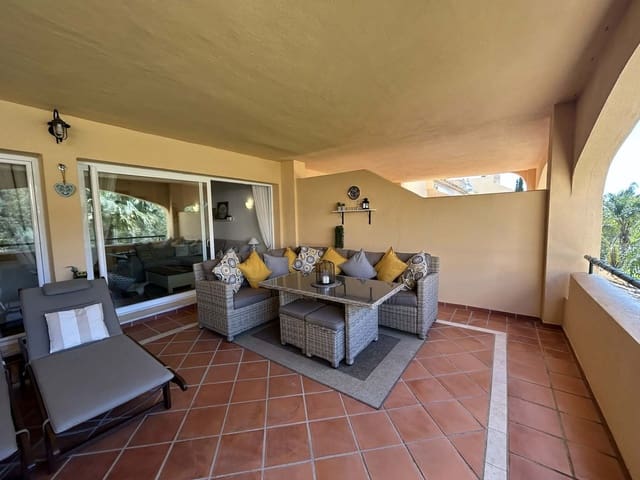 2 quarto Apartamento para venda em Elviria, Marbella com piscina garagem - 375 000 € (Ref: 9770934)