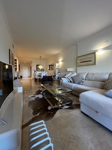 2 quarto Apartamento para venda em Elviria, Marbella com piscina garagem - 375 000 € (Ref: 9770935)