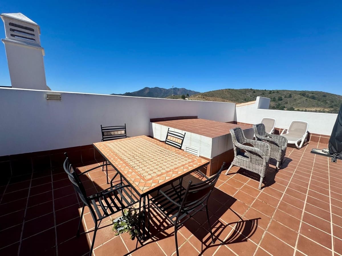 2 soverom Penthouse til salgs i Alhaurin Golf med svømmebasseng garasje - € 329 000 (Ref: 9771909)