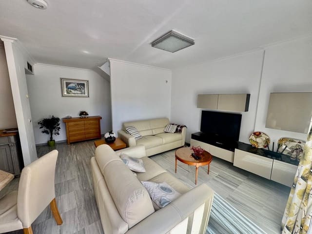 2 soverom Penthouse til salgs i Alhaurín Golf, Alhaurín el Grande med svømmebasseng garasje - € 329 000 (Ref: 9771909)