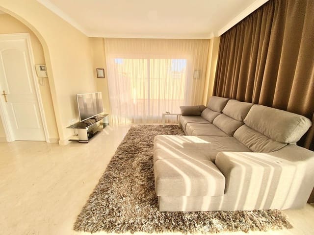 3 quarto Penthouse para venda em Elviria, Marbella com piscina garagem - 645 000 € (Ref: 9771912)