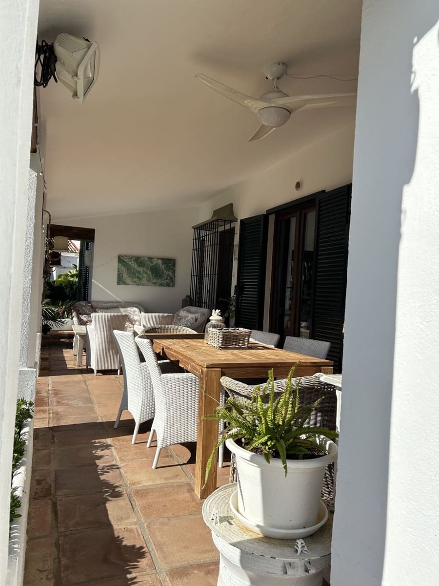 4 bedroom Villa for sale in Atalaya-Isdabe with pool garage - € 1,695,000 (Ref: 9776843)