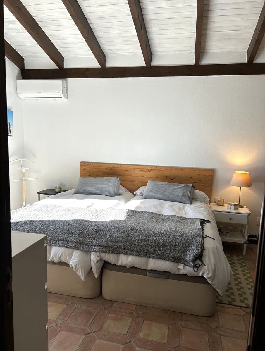 4 bedroom Villa for sale in Atalaya-Isdabe with pool garage - € 1,695,000 (Ref: 9776843)