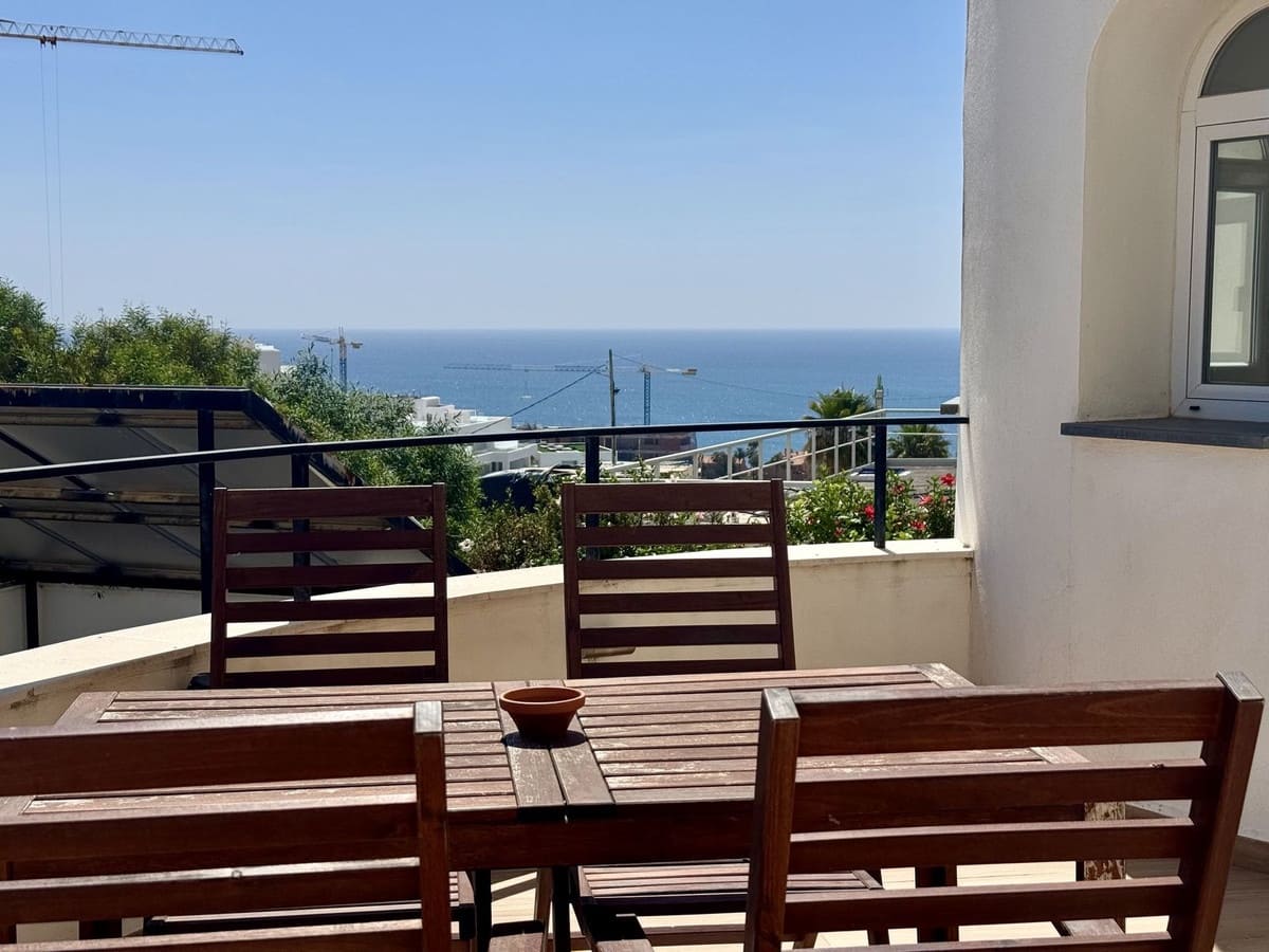 4 sypialnia Willa na sprzedaż w Estepona z basenem garażem - 1 149 000 € (Ref: 9776844)