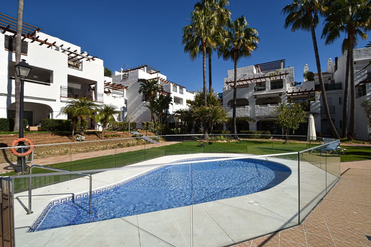 2 chambre Appartement à vendre à San Pedro de Alcantara avec piscine garage - 560 000 € (Ref: 9776994)