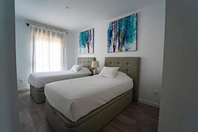 3 soverom Hus til salgs i Cancelada, Estepona med garasje - € 455 000 (Ref: 9776995)