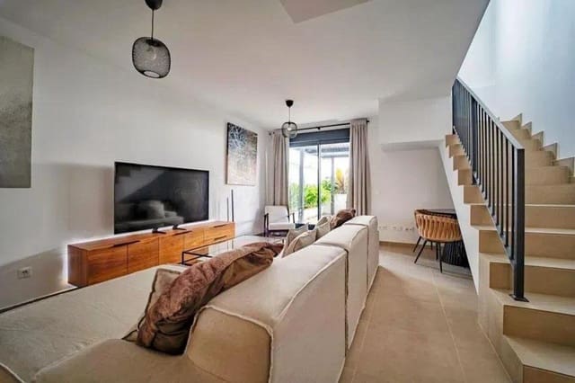 3 soverom Hus til salgs i Cancelada, Estepona med garasje - € 455 000 (Ref: 9776995)