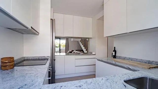 3 soverom Hus til salgs i Cancelada, Estepona med garasje - € 455 000 (Ref: 9776995)