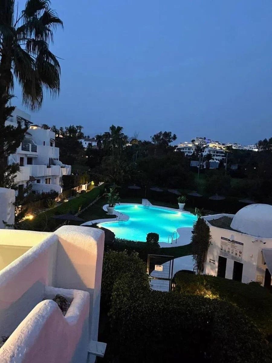 2 chambre Appartement à vendre à New Golden Mile avec piscine garage - 380 000 € (Ref: 9776996)