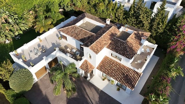 5 soverom Villa til salgs i Atalaya-Isdabe, Estepona med svømmebasseng garasje - € 3 200 000 (Ref: 9776997)