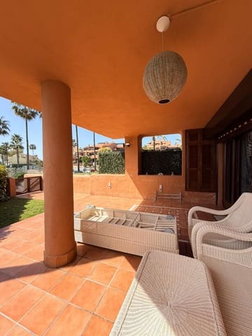 3 sypialnia Apartament na sprzedaż w New Golden Mile, Estepona z basenem garażem - 1 200 000 € (Ref: 9777155)
