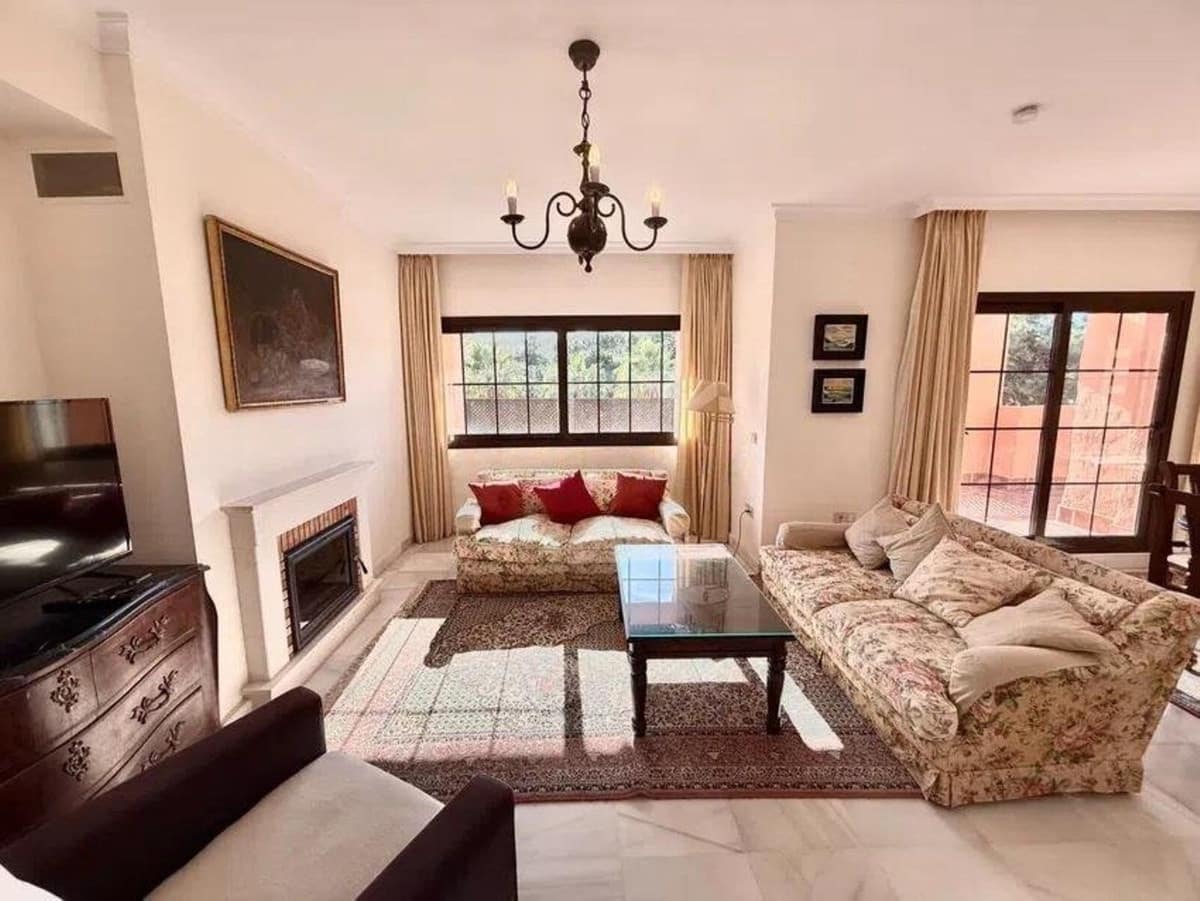 4 chambre Penthouse à vendre à Benamara avec piscine garage - 893 000 € (Ref: 9777156)