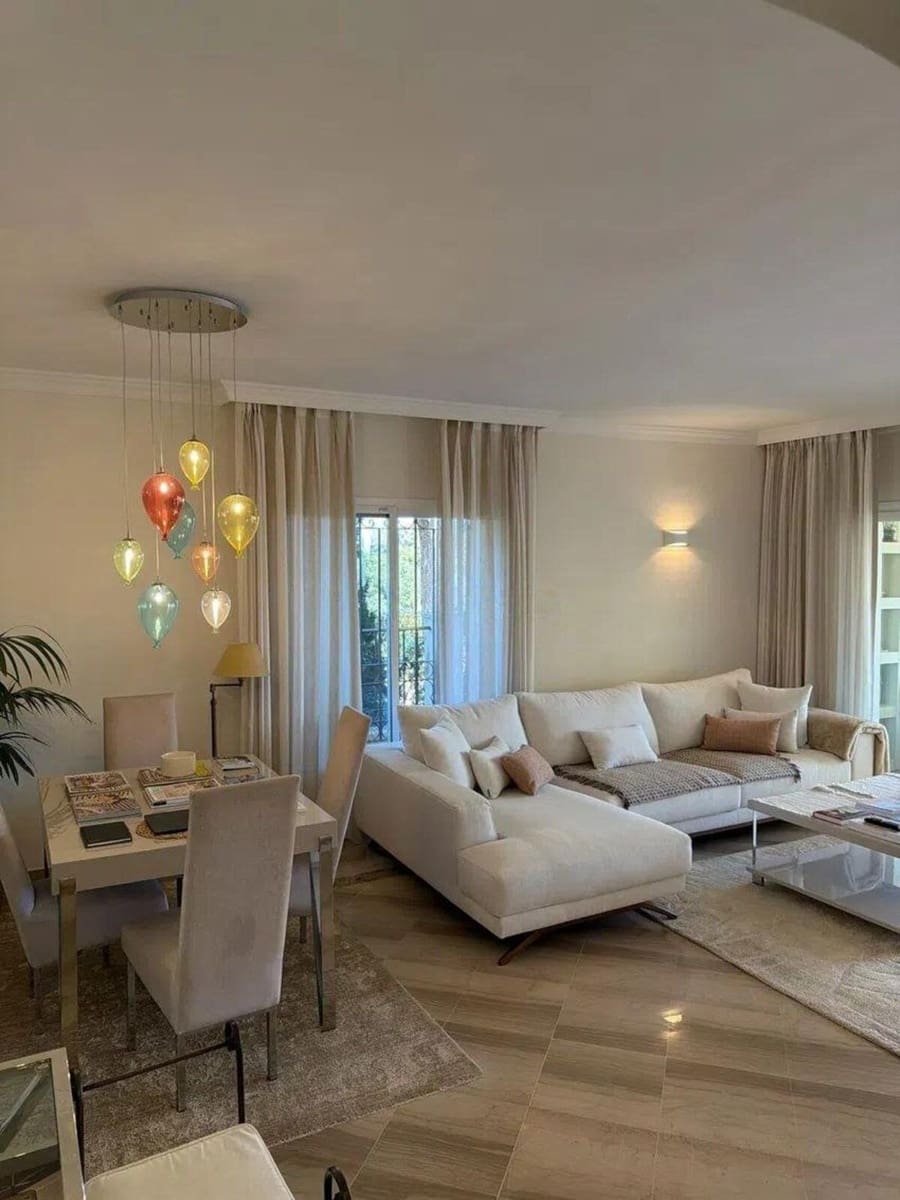 2 slaapkamer Appartement te koop in Elviria met zwembad garage - € 745.000 (Ref: 9777157)
