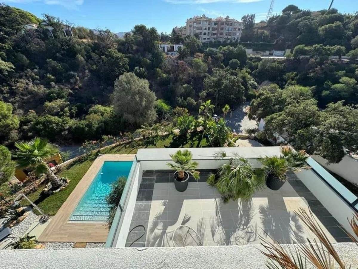 4 soveværelse Villa til salg i Elviria med swimmingpool garage - € 1.795.000 (Ref: 9778944)