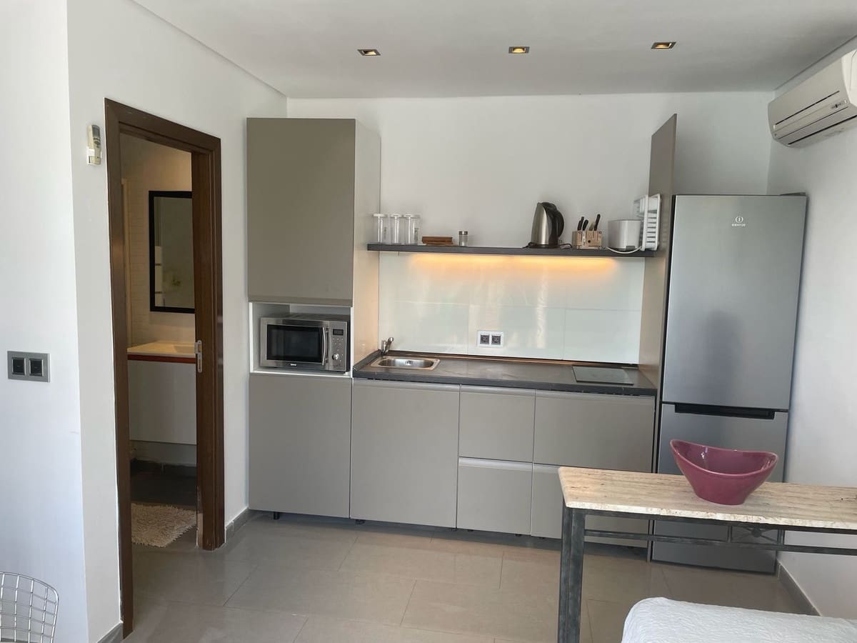 5 bedroom Villa for sale in Los Arqueros with pool garage - € 2,200,000 (Ref: 9779120)