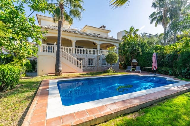 5 sypialnia Willa na sprzedaż w Marbesa, Marbella z basenem garażem - 1 750 000 € (Ref: 9779933)