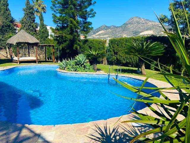 6 sypialnia Willa na sprzedaż w Benalmádena z basenem garażem - 1 600 000 € (Ref: 9779934)