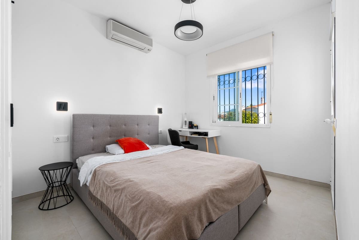 4 sypialnia Willa na sprzedaż w Bel-Air z basenem - 925 000 € (Ref: 9779935)