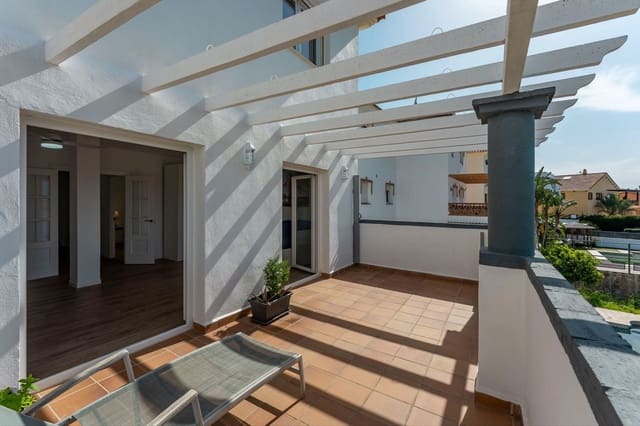 5 bedroom Villa for sale in Coín with pool garage - € 569,000 (Ref: 9779936)