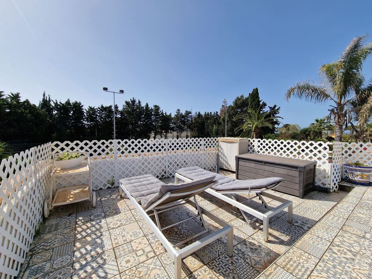 5 soveværelse Villa til salg i Guadalmina med swimmingpool garage - € 2.245.000 (Ref: 9781284)