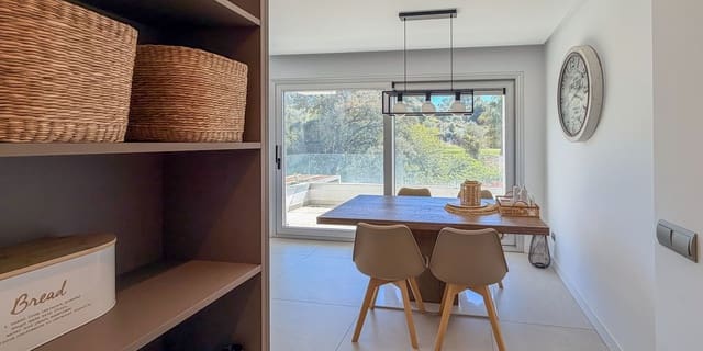 2 chambre Appartement à vendre à La Cala de Mijas, Mijas avec piscine garage - 499 000 € (Ref: 9782009)