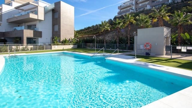 3 sypialnia Apartament na sprzedaż w La Cala de Mijas, Mijas z basenem garażem - 595 000 € (Ref: 9782197)