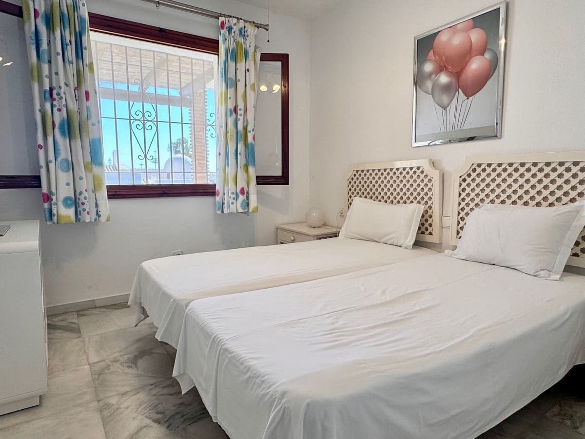 3 Zimmer Villa zu verkaufen in Calahonda mit Pool Garage - 650.000 € (Ref: 9787033)