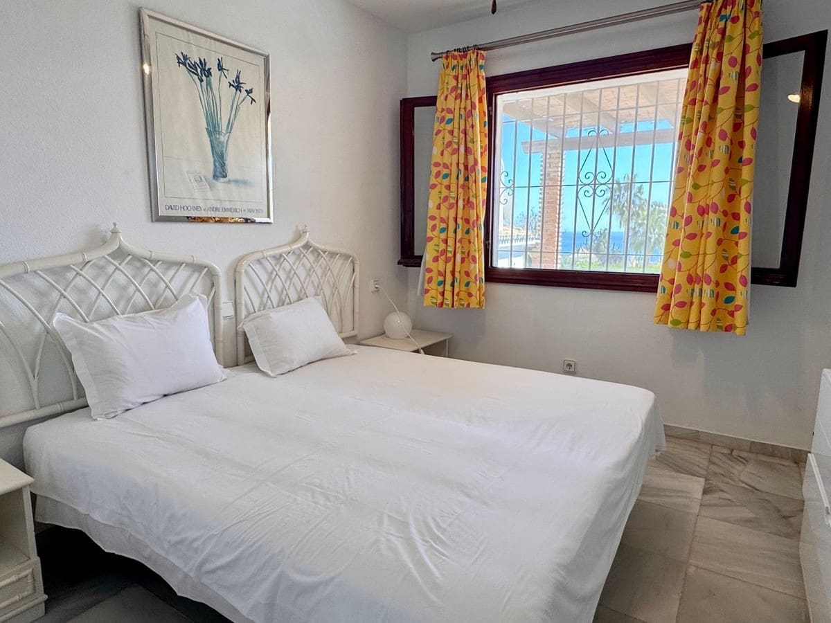 3 Zimmer Villa zu verkaufen in Calahonda mit Pool Garage - 650.000 € (Ref: 9787033)