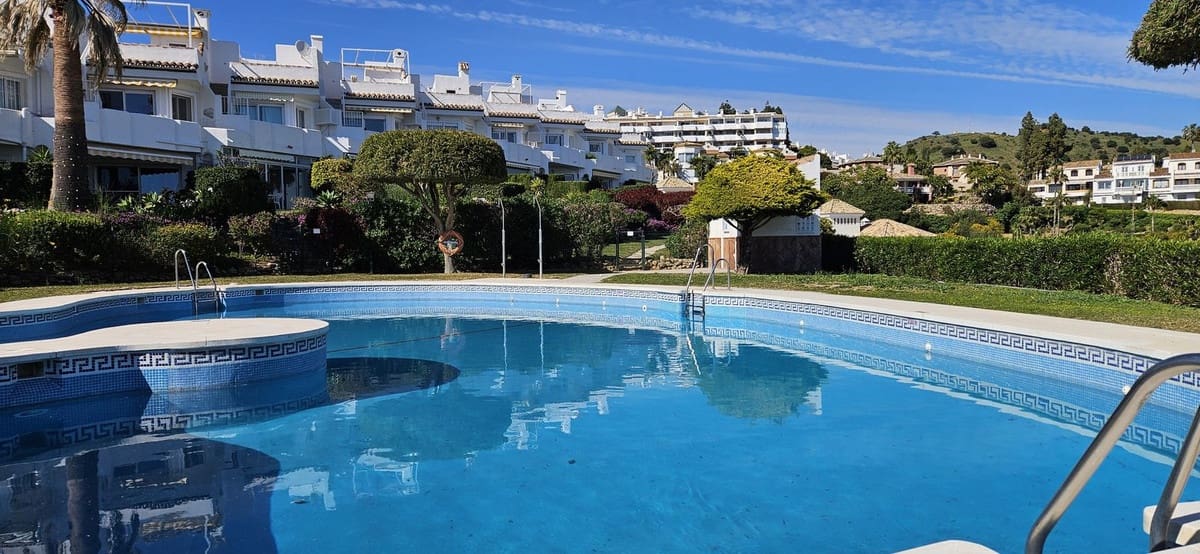 2 Zimmer Haus zu verkaufen in Calahonda mit Pool Garage - 549.000 € (Ref: 9787036)