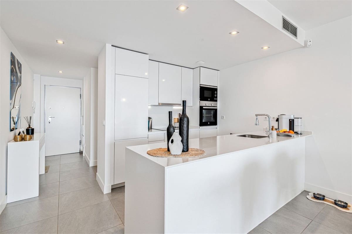 2 quarto Apartamento para venda em Manilva com piscina garagem - 560 000 € (Ref: 9787931)