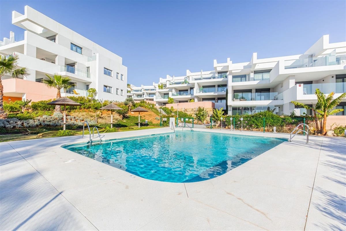 2 quarto Apartamento para venda em Manilva com piscina garagem - 560 000 € (Ref: 9787931)