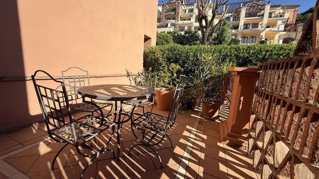 3 sypialnia Apartament na sprzedaż w Los Arqueros, Benahavís z basenem garażem - 475 000 € (Ref: 9787933)