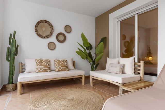 2 soveværelse Lejlighed til salg i Estepona med swimmingpool garage - € 420.000 (Ref: 9787935)