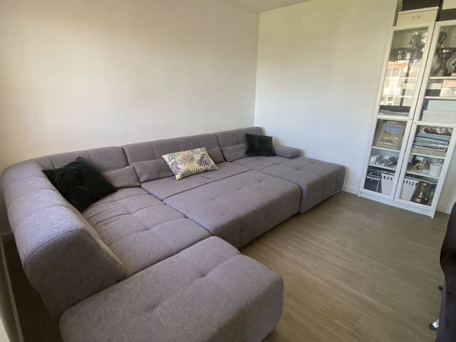2 soverom Leilighet til salgs i Estepona med svømmebasseng garasje - € 290 000 (Ref: 9787937)