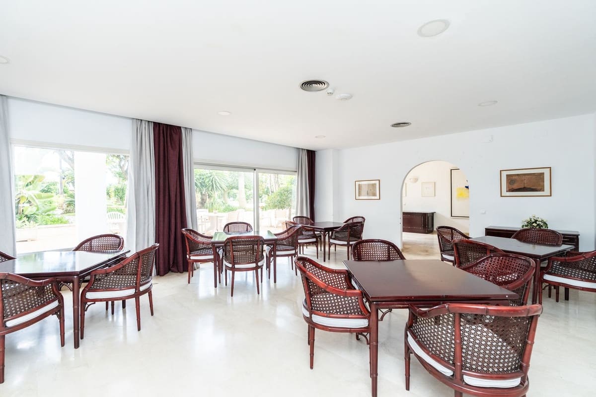 2 chambre Appartement à vendre à New Golden Mile avec piscine garage - 315 000 € (Ref: 9788859)