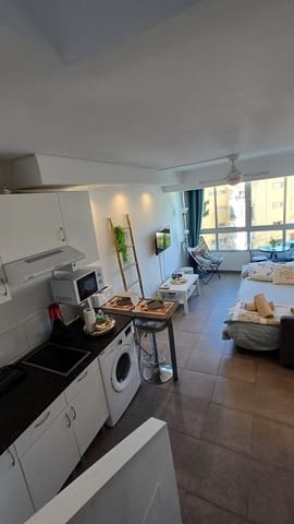 1 Zimmer Apartment zu verkaufen in Estepona - 216.000 € (Ref: 9788861)