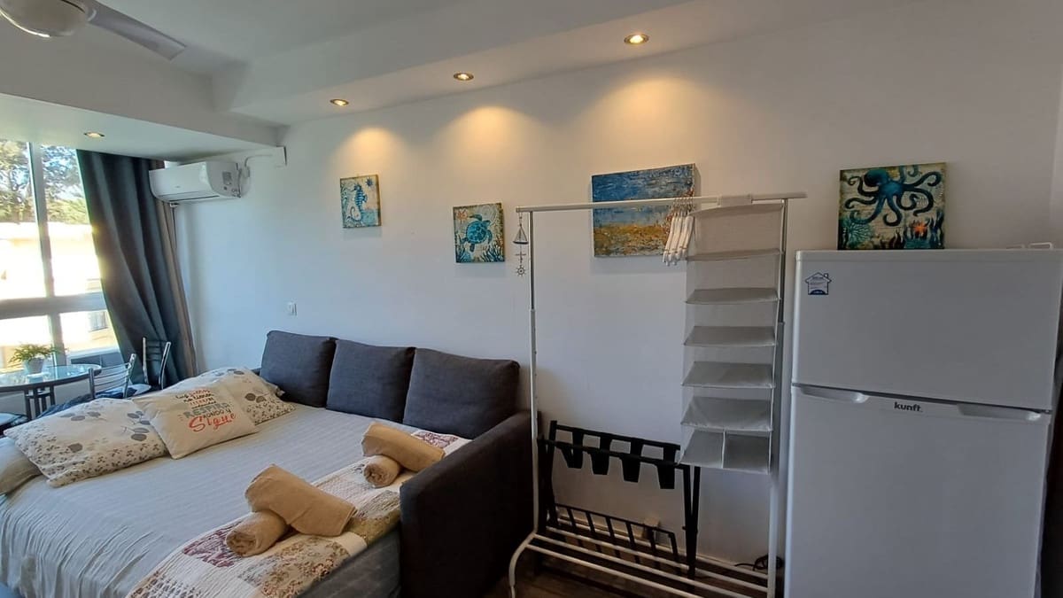 1 bedroom Apartment for sale in Estepona - € 216,000 (Ref: 9788861)