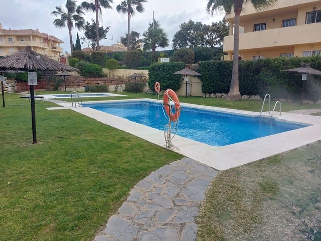 2 camera da letto Appartamento in vendita in La Duquesa / Puerto de la Duquesa, Manilva con piscina garage - 215.000 € (Rif: 9788862)