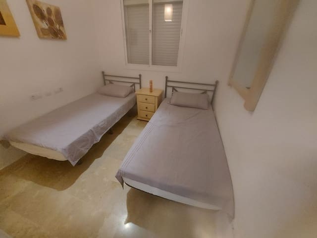 2 camera da letto Appartamento in vendita in La Duquesa / Puerto de la Duquesa, Manilva con piscina garage - 215.000 € (Rif: 9788862)