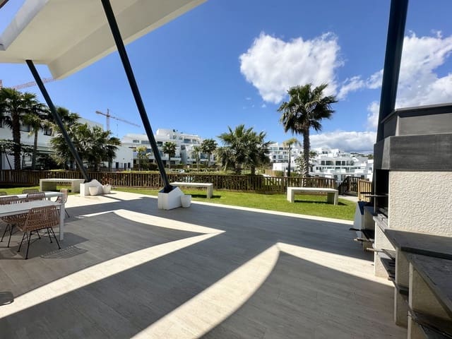 3 chambre Appartement à vendre à La Cala de Mijas, Mijas avec piscine garage - 610 000 € (Ref: 9789495)