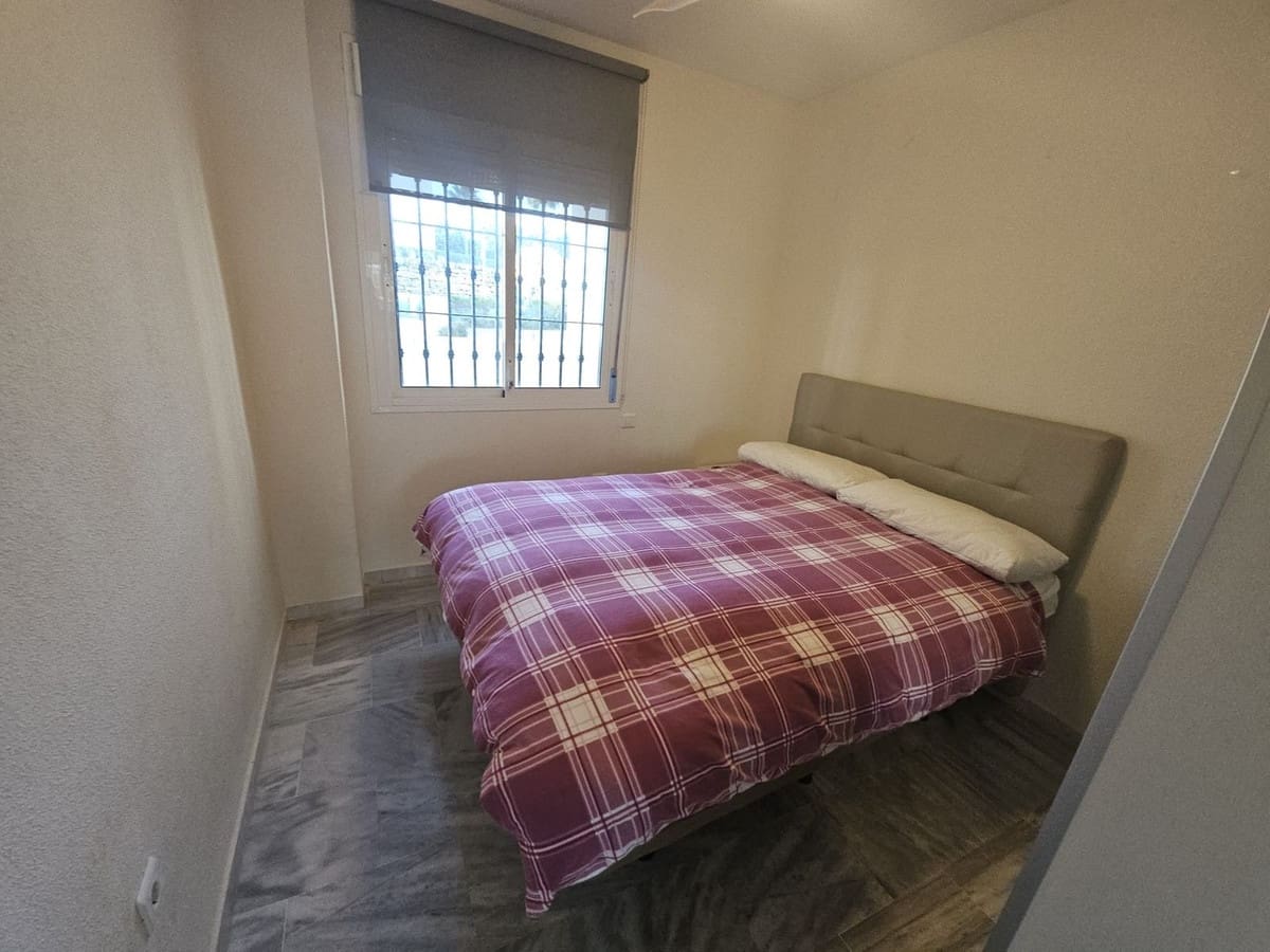 2 soveværelse Penthouse til salg i La Cala de Mijas med swimmingpool - € 305.000 (Ref: 9789498)