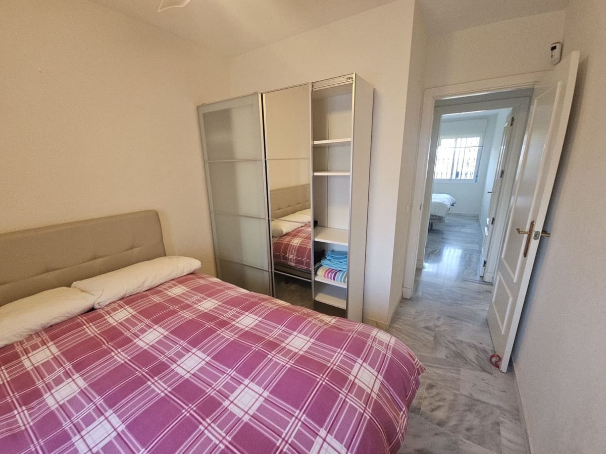 2 soveværelse Penthouse til salg i La Cala de Mijas med swimmingpool - € 305.000 (Ref: 9789498)