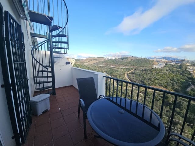 2 soveværelse Penthouse til salg i La Cala de Mijas, Mijas med swimmingpool - € 305.000 (Ref: 9789498)