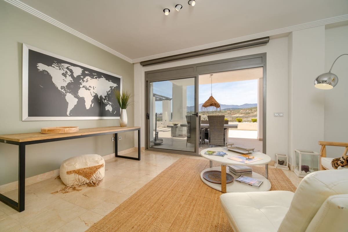 3 chambre Appartement à vendre à Los Flamingos avec piscine garage - 925 000 € (Ref: 9789501)