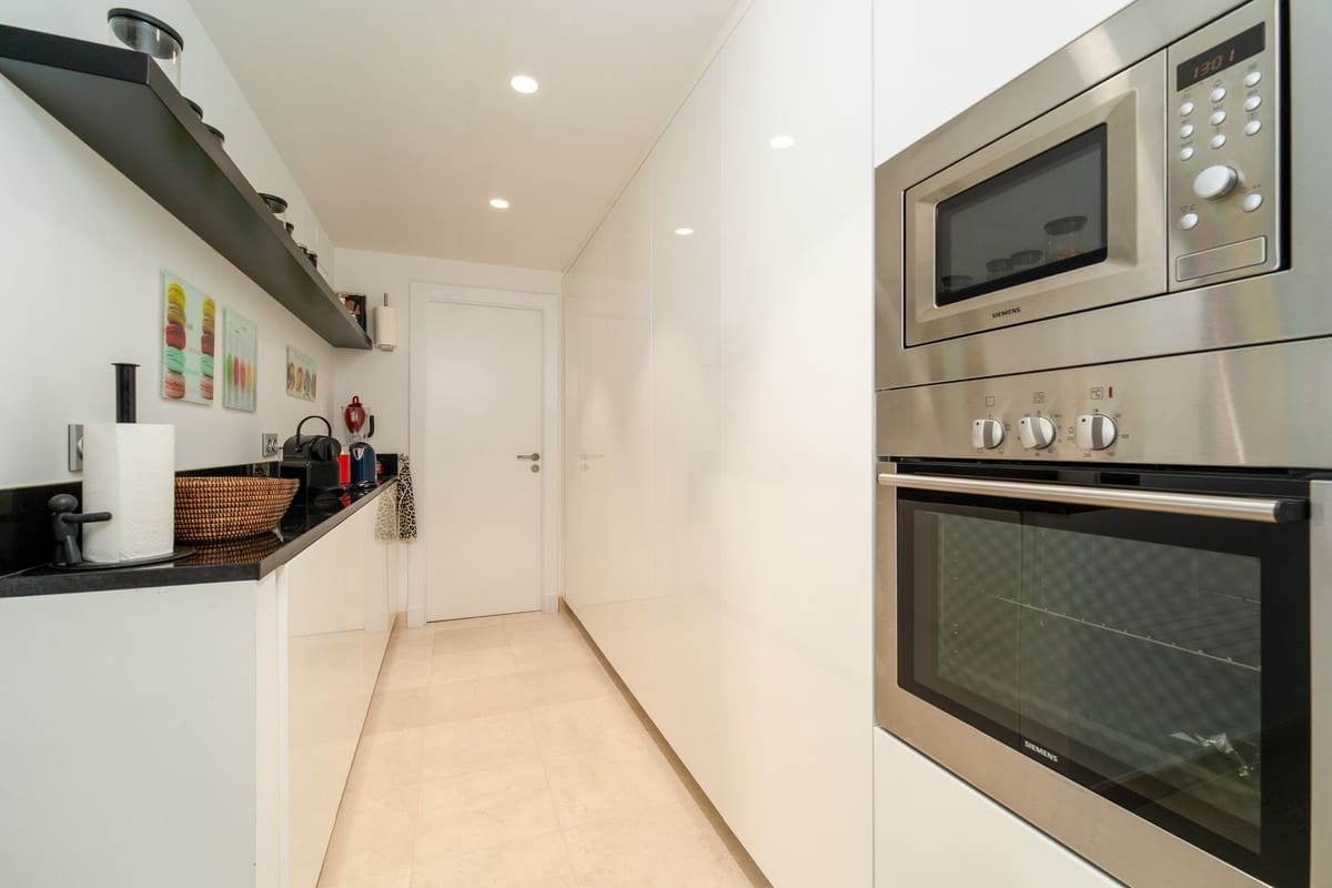 3 chambre Appartement à vendre à Los Flamingos avec piscine garage - 925 000 € (Ref: 9789501)