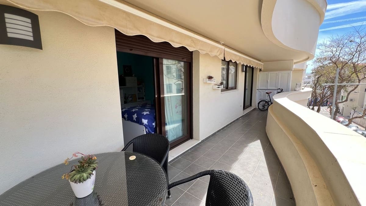 3 Zimmer Apartment zu verkaufen in Estepona mit Pool Garage - 445.000 € (Ref: 9789503)