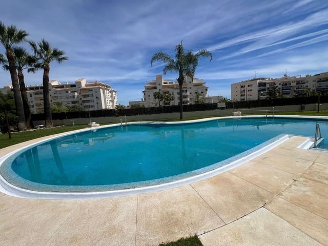 3 Zimmer Apartment zu verkaufen in Estepona mit Pool Garage - 445.000 € (Ref: 9789503)