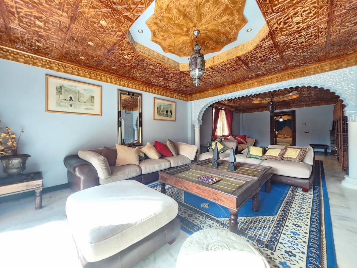 8 Zimmer Villa zu verkaufen in La Cala de Mijas mit Pool Garage - 1.720.000 € (Ref: 9789711)