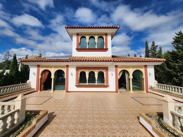 8 Zimmer Villa zu verkaufen in La Cala de Mijas, Mijas mit Pool Garage - 1.720.000 € (Ref: 9789711)