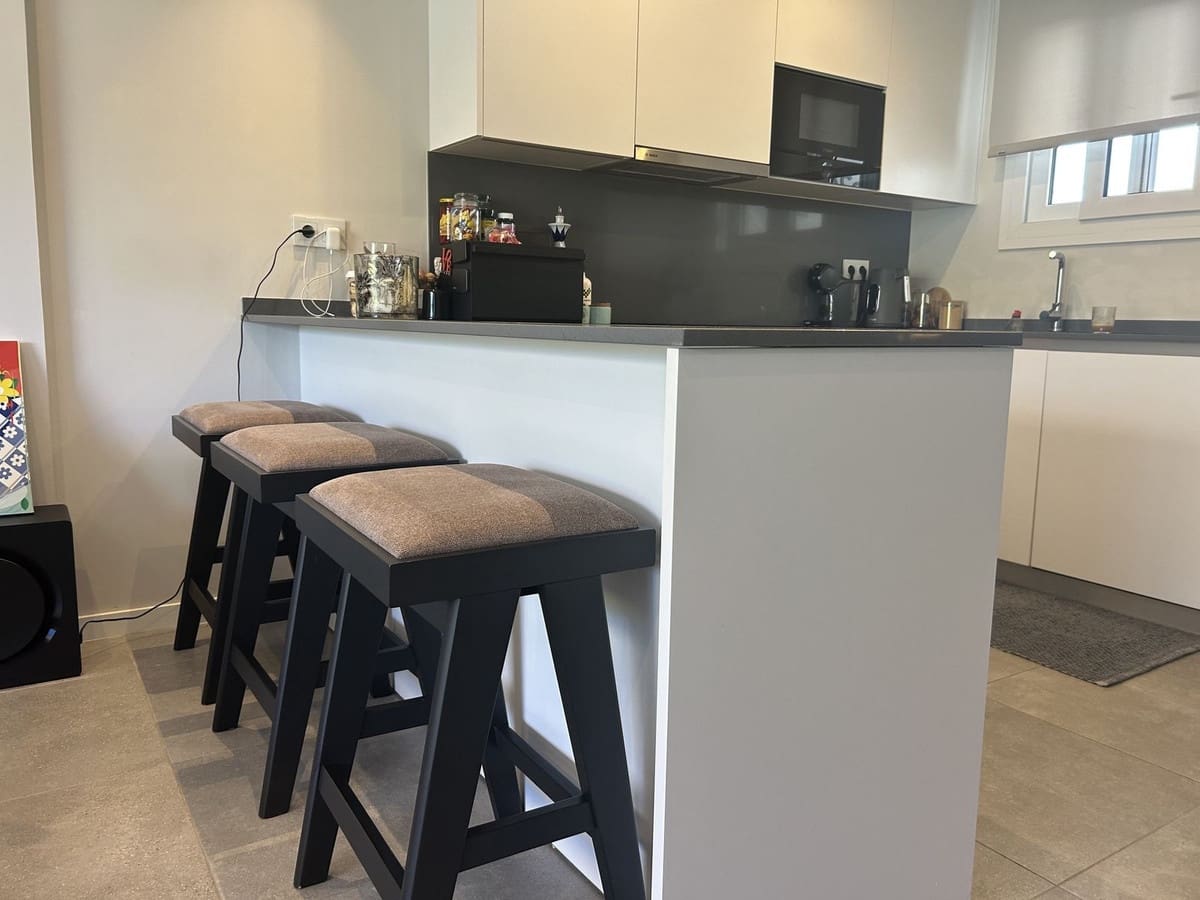 4 Zimmer Haus zu verkaufen in La Cala de Mijas mit Pool - 895.000 € (Ref: 9789714)